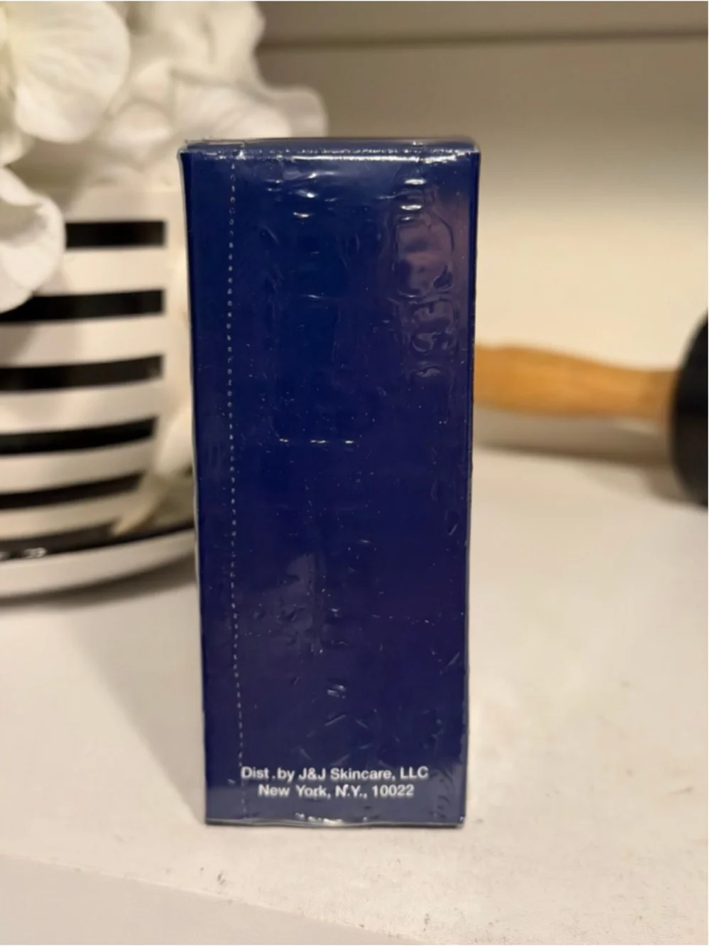 New Dr. Jeannette Graf, M.D. Youth Renewal Serum